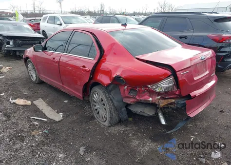 2011 Ford Fusion Se z USA, uszkodzony, nr VIN 3FAHP0HG3BR186237